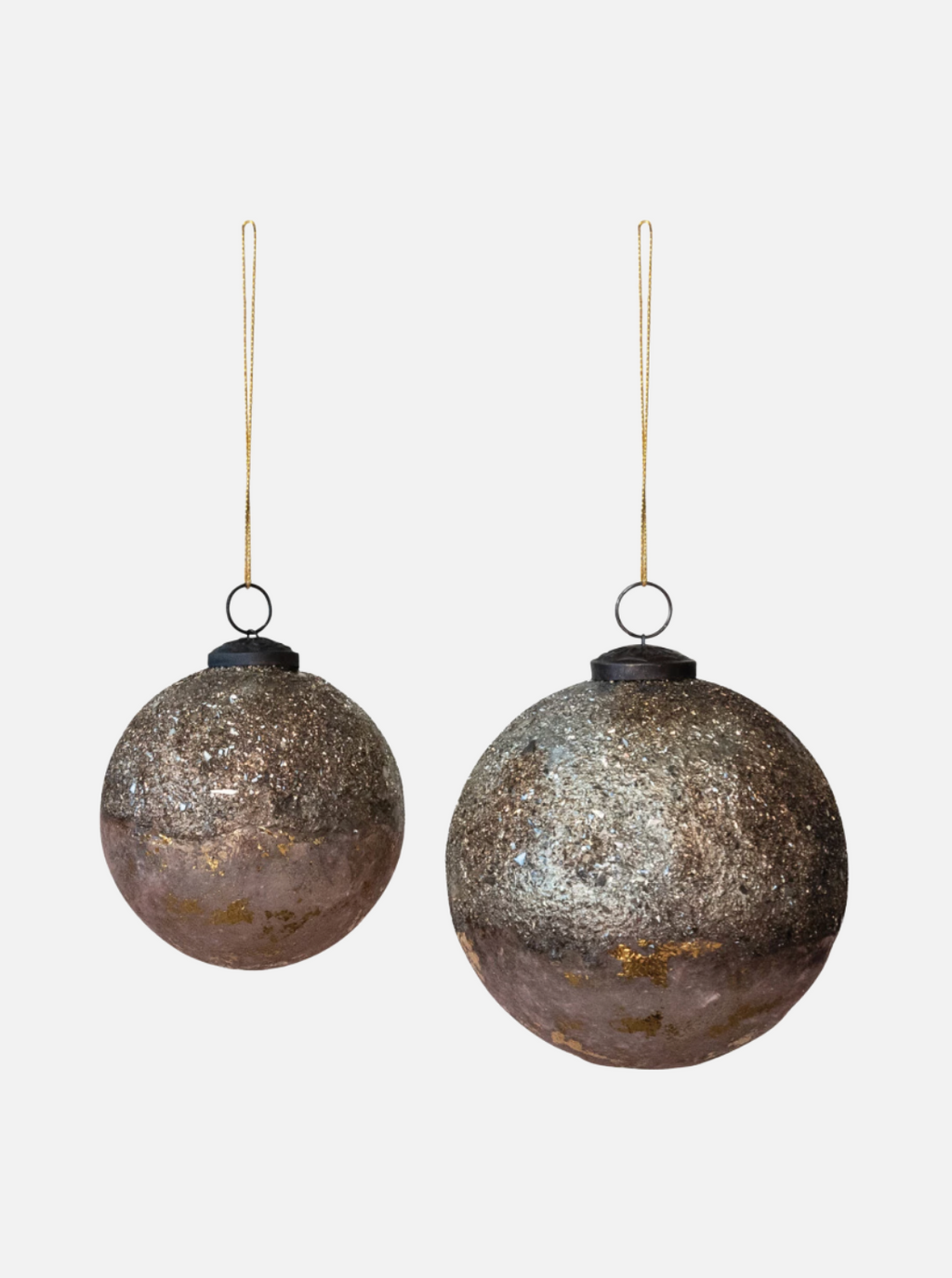 Ornement en bronze texturé