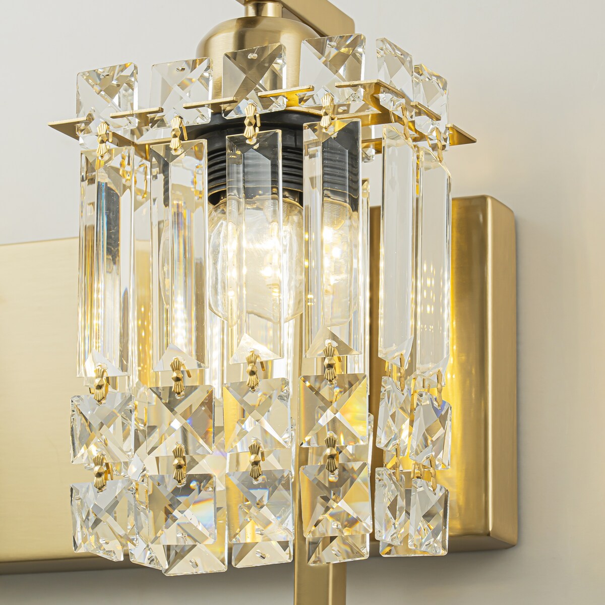 Applique murale moderne et glamour à 3 lumières pour salle de bain, avec miroir en cristal