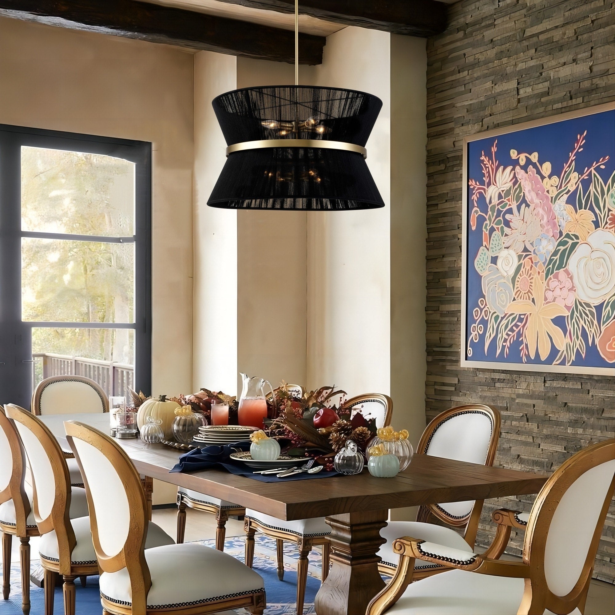 Lustre tambour moderne bohème à 8 lumières, grand modèle de 61 cm (24 pouces), en tissu tissé à la main, forme sablier, coloris or/noir, idéal pour salle à manger/salon.