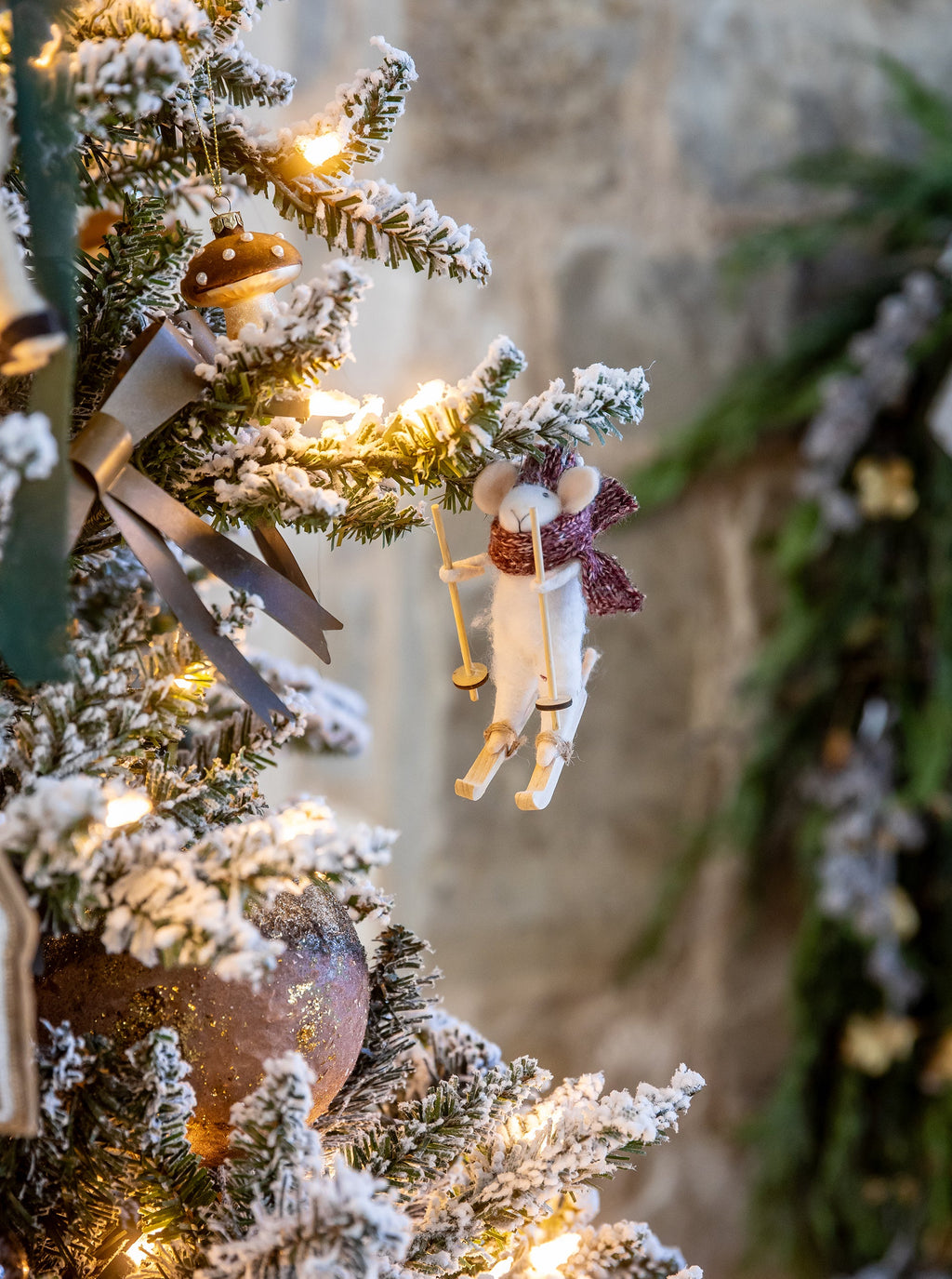 Décorations de souris en feutre