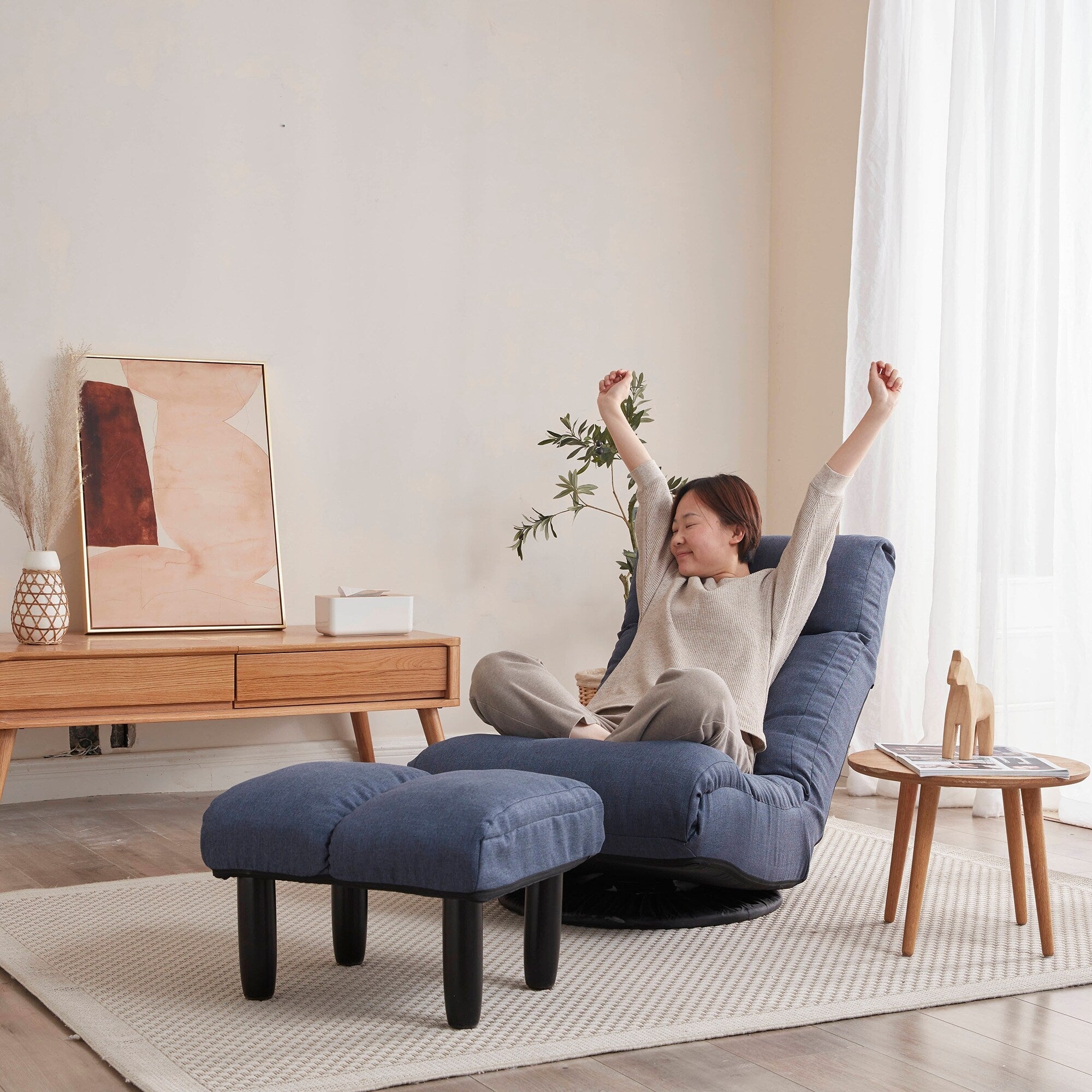 Ensemble fauteuil inclinable rembourré sans accoudoirs avec repose-pieds et appui-tête réglable