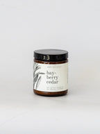 Bougie au cèdre et aux baies de laurier