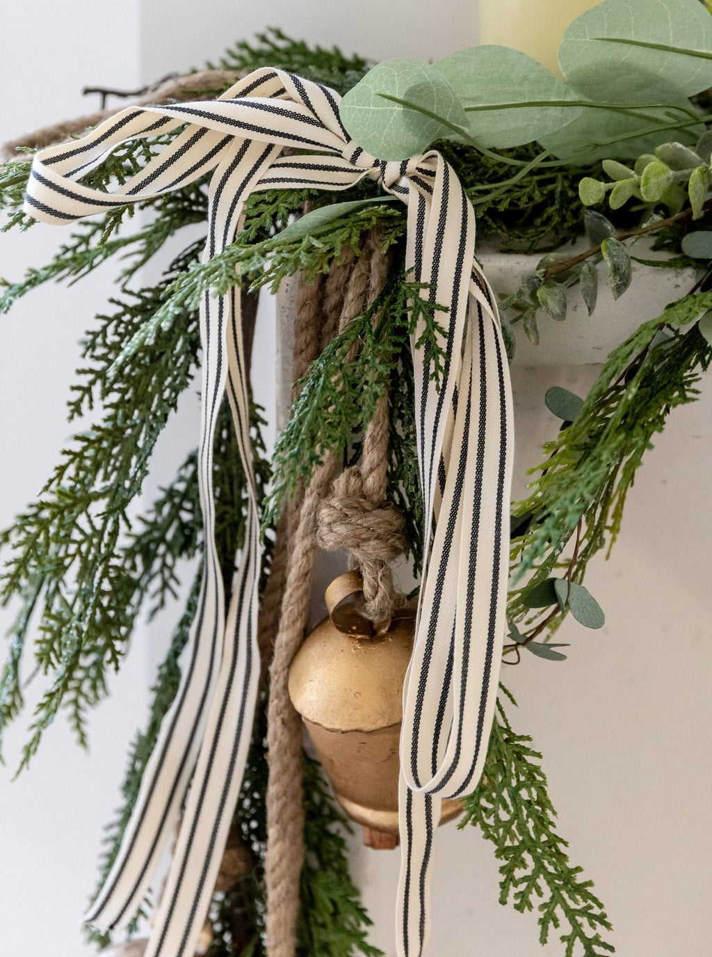 Ruban noir à double rayure