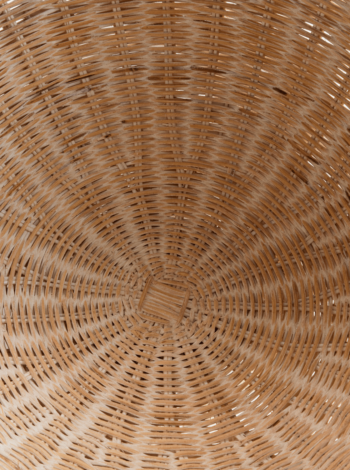 Bol sur pied en rotin Charlie