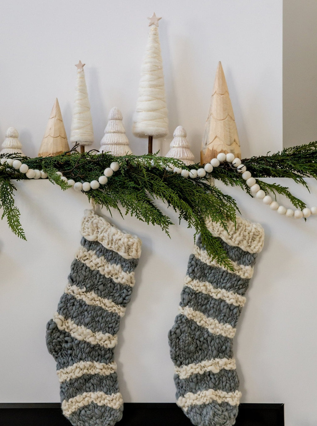 Guirlande artificielle de brindilles de cèdre de 1,80 m