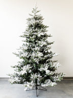 Sapin artificiel floqué pré-illuminé de 2,3 m