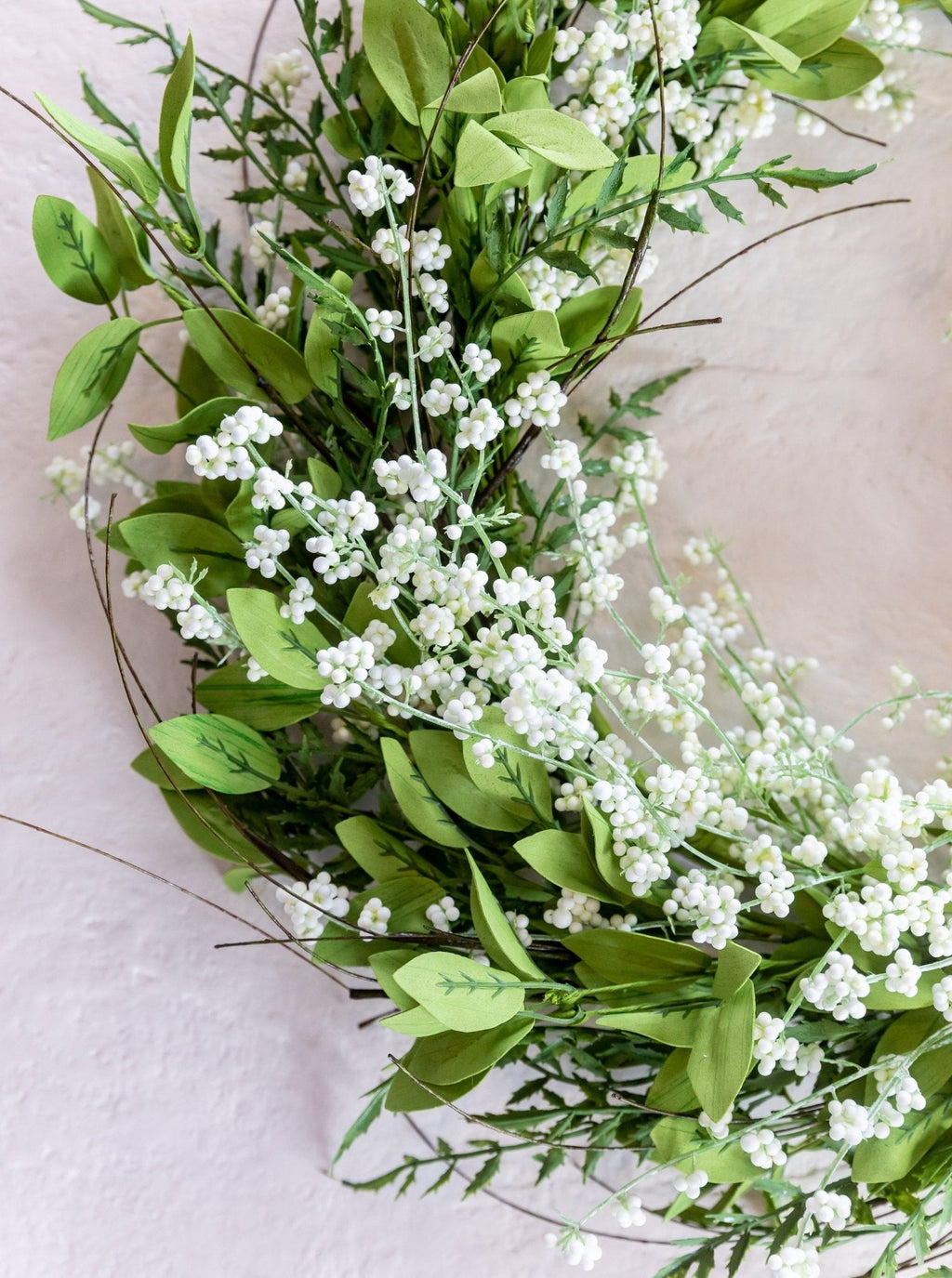 Couronne de fausses baies blanches