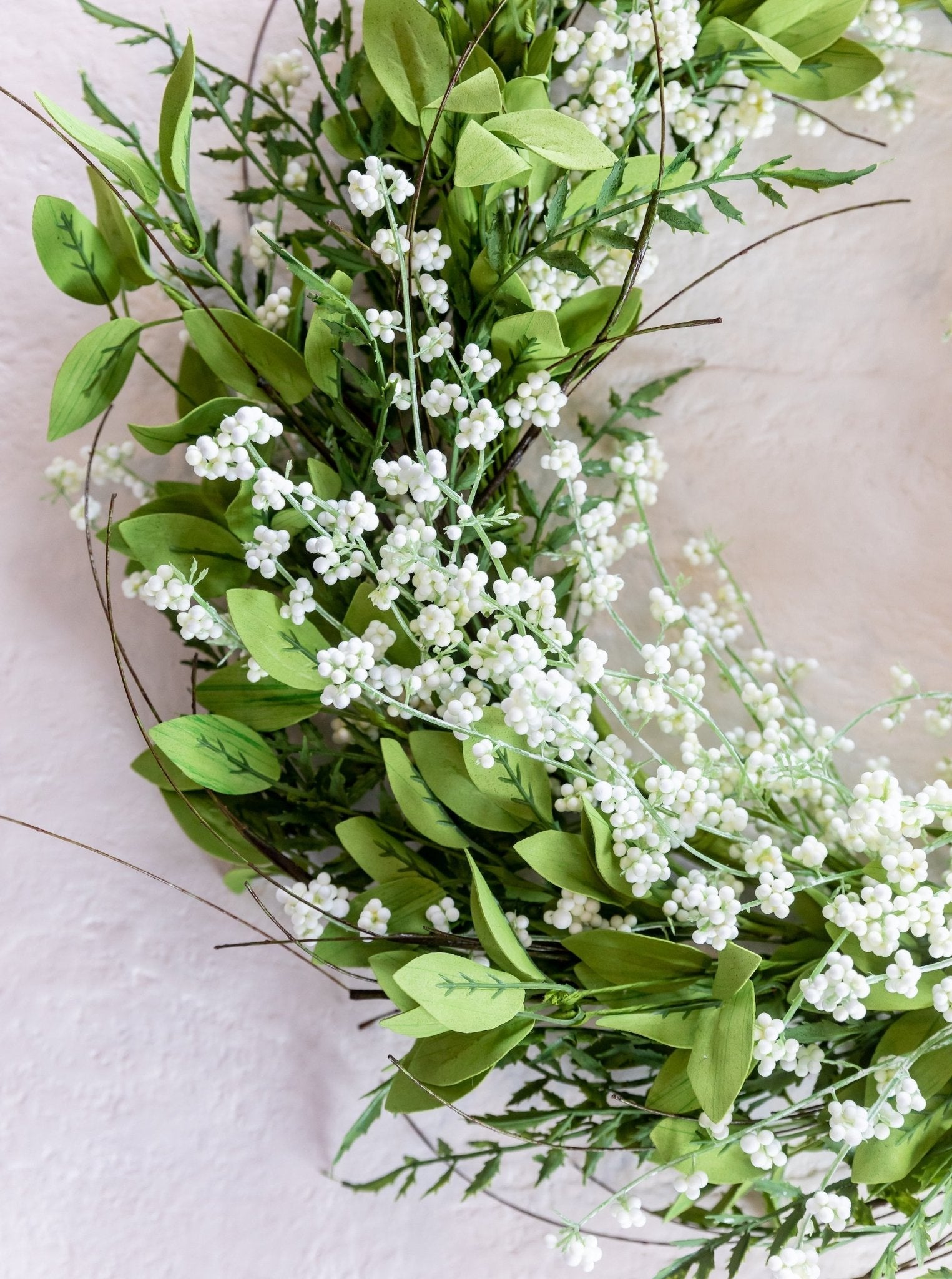 Couronne de fausses baies blanches