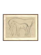 Croquis original dessiné à la main au crayon, représentant un poulain, sur papier mat. Moment entre une mère et son poulain.