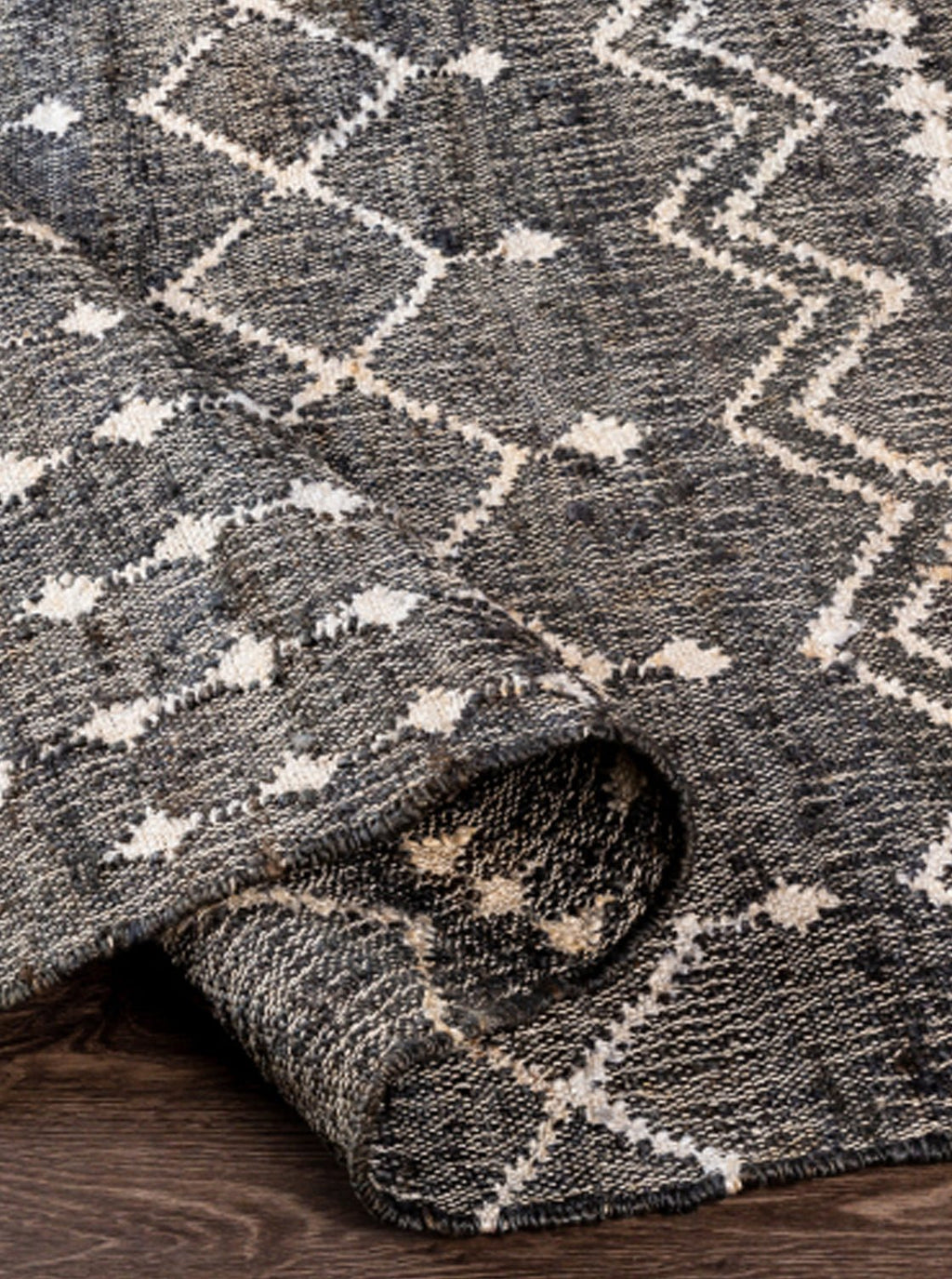 Échantillon de tapis Hana couleur anthracite