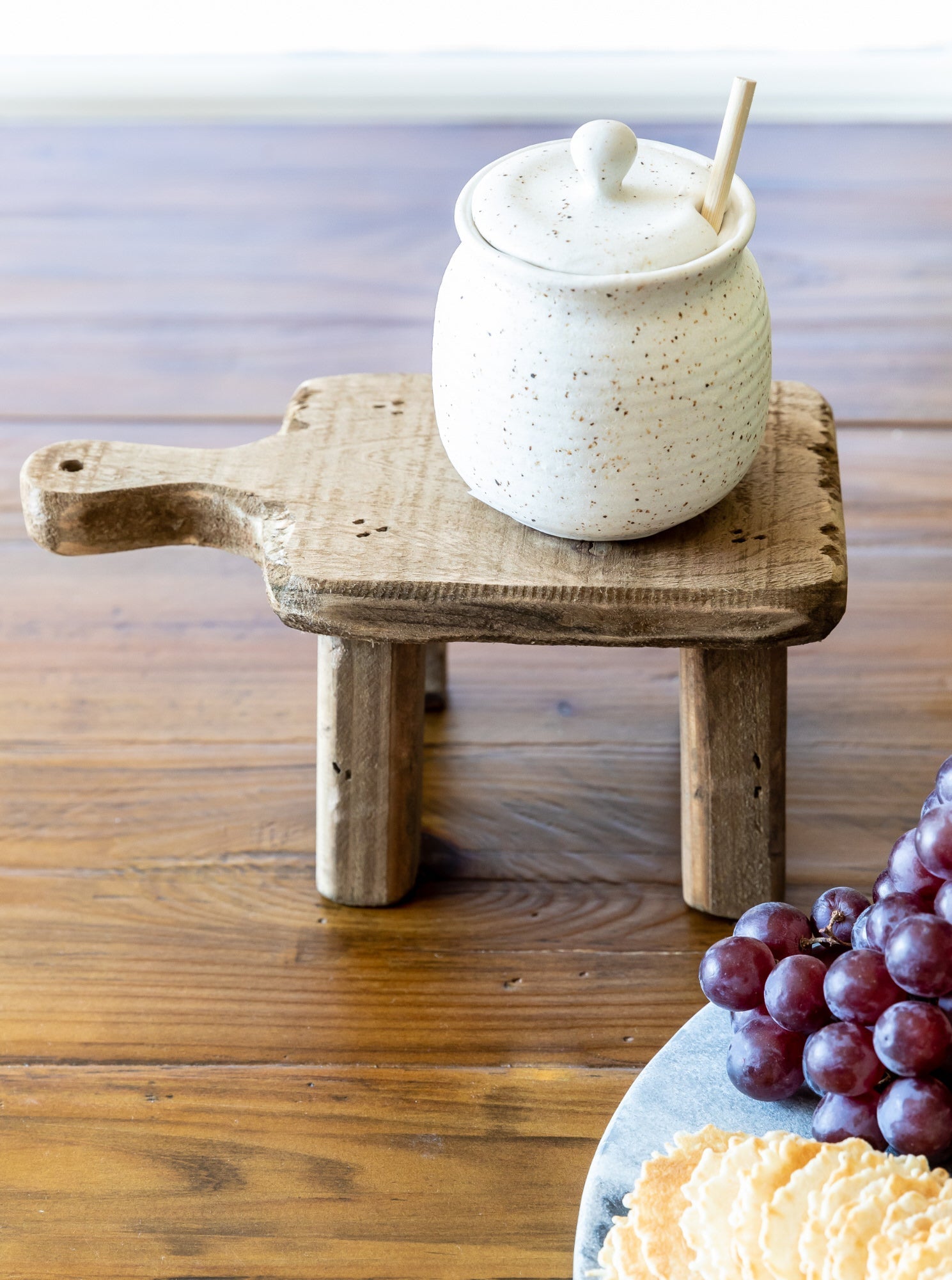 Pot de miel et louche