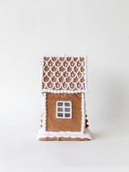 Maison en pain d'épice illuminée n° 2