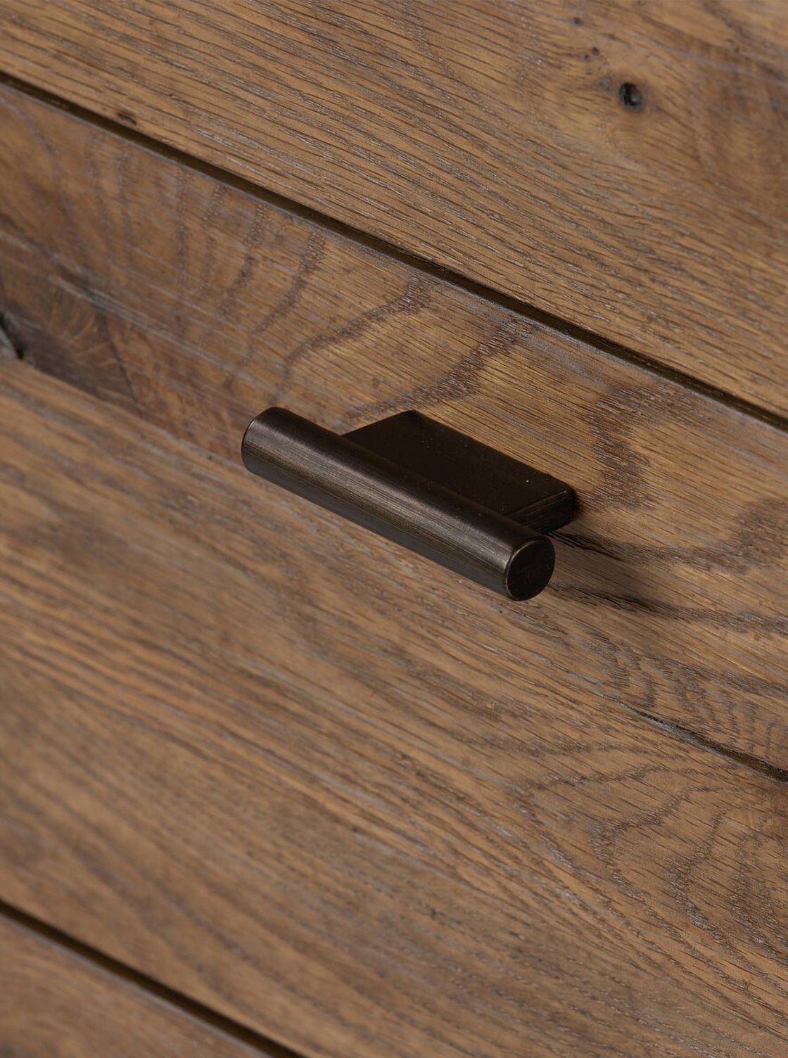 Commode Lucien à neuf tiroirs