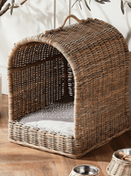 Lit pour animaux de compagnie avec auvent en rotin