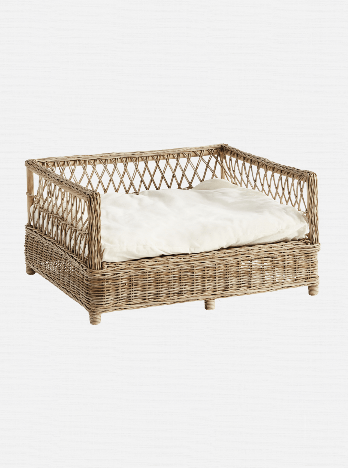 Lit pour animaux en rotin