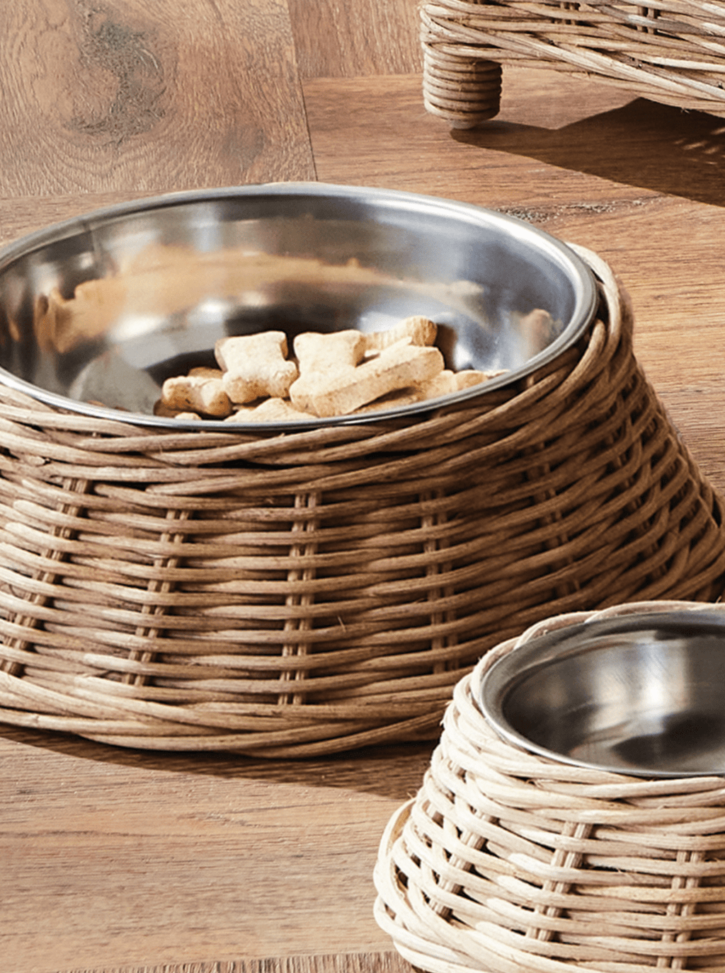 Gamelle pour animaux en rotin