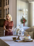 Nappe à rayures rouges