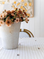 Nappe à rayures volantées