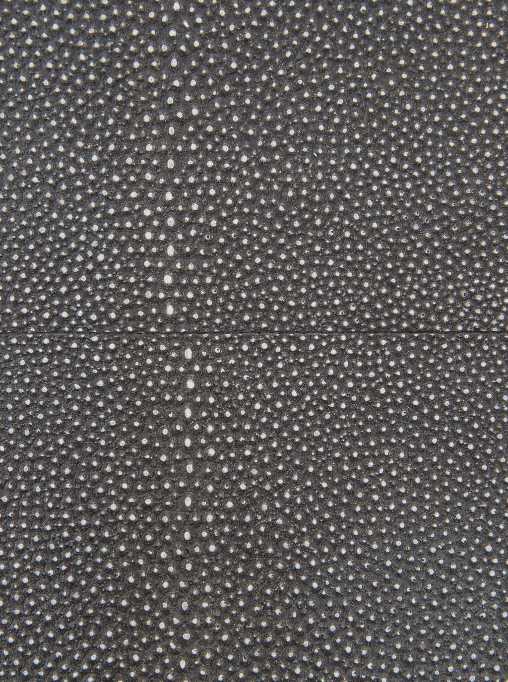 Table de chevet en galuchat