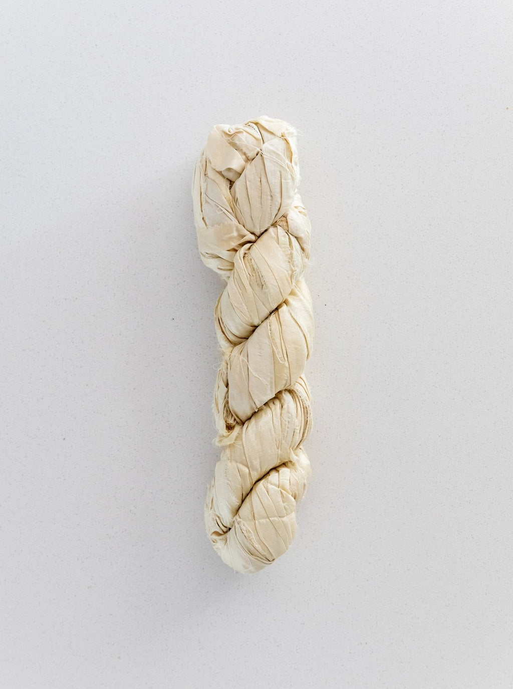 Ruban de soie déchiré