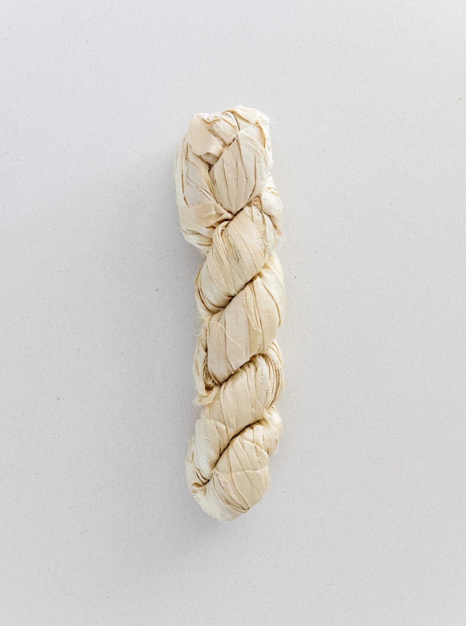 Ruban de soie déchiré