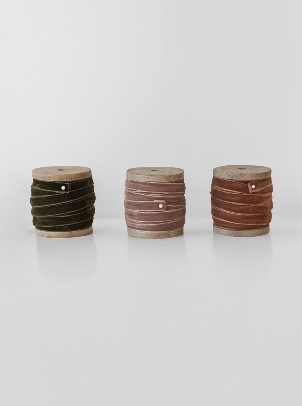 Ruban de velours et bobine